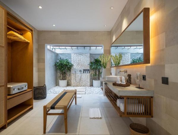 Villa Pantai Indah 5 Bedrooms - Bali