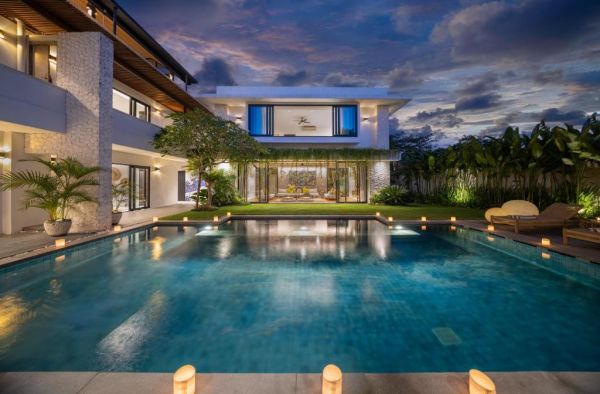 Villa Pantai Indah 5 Bedrooms - Bali