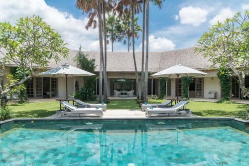 4 Bedrooms Villa Palma in Canggu 