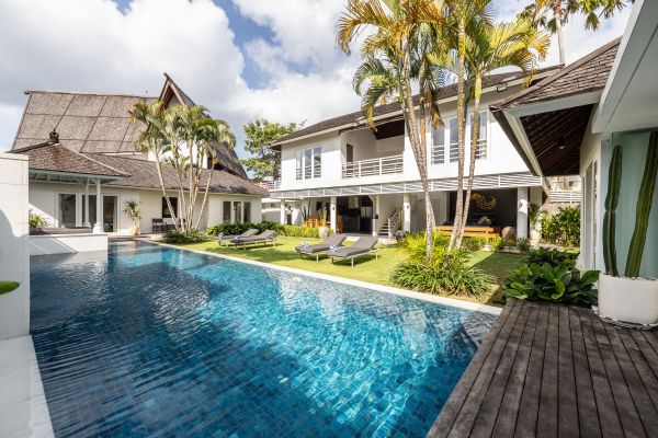 4 Bedroom Villa M Seminyak - Bali