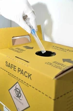 COLETOR DE MATERIAL PERFURO CORTANTE SAFE PACK POLARFIX (13L) COLETOR DE MATERIAL PERFURO CORTANTE SAFE PACK POLARFIX (13L)