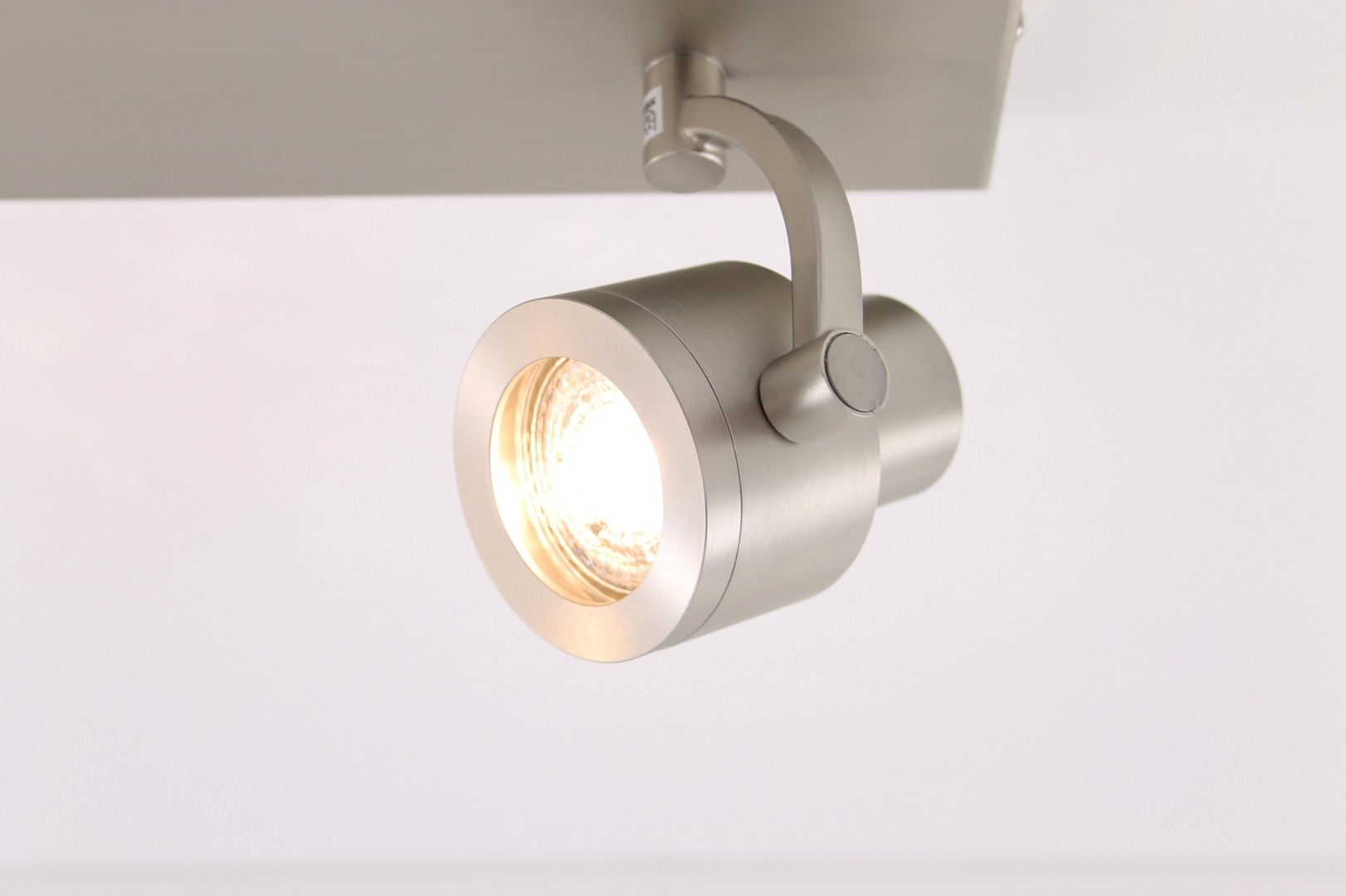 Opbouwspot rvs 2-lichts LED 38670 Opbouwspot rvs 2-lichts LED 38670