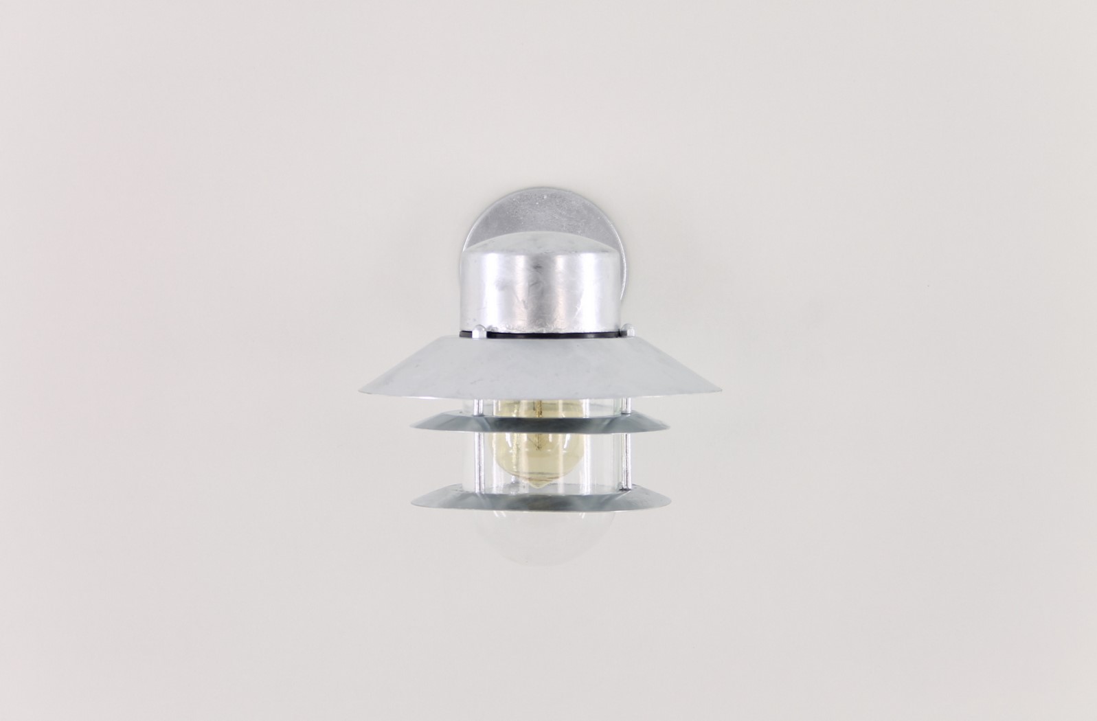 Buiten wandlamp alu neerwaarts 30416 Buiten wandlamp alu neerwaarts 30416