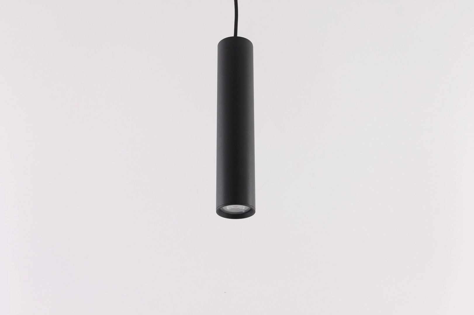 Hanglamp koker zwart middel 6cm 42119 Hanglamp koker zwart middel 6cm 42119