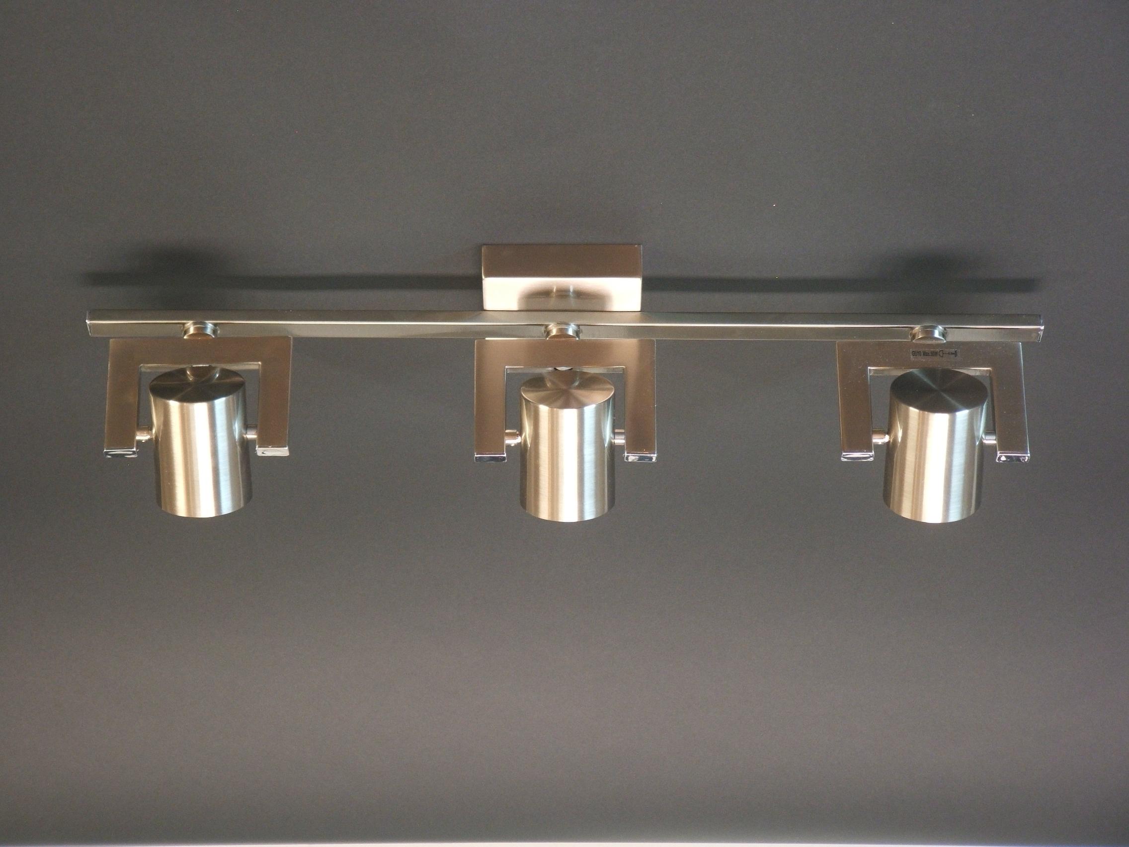 Opbouwspot rvs 3-lichts strak LED 39397 Opbouwspot rvs 3-lichts strak LED 39397