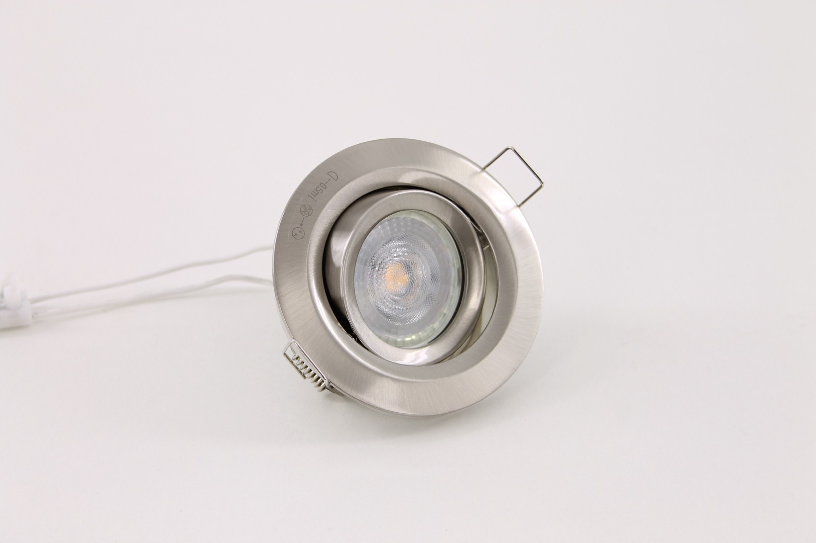 Inbouwspot rond RVS IP65 kantelbaar 40228 Inbouwspot rond RVS IP65 kantelbaar 40228