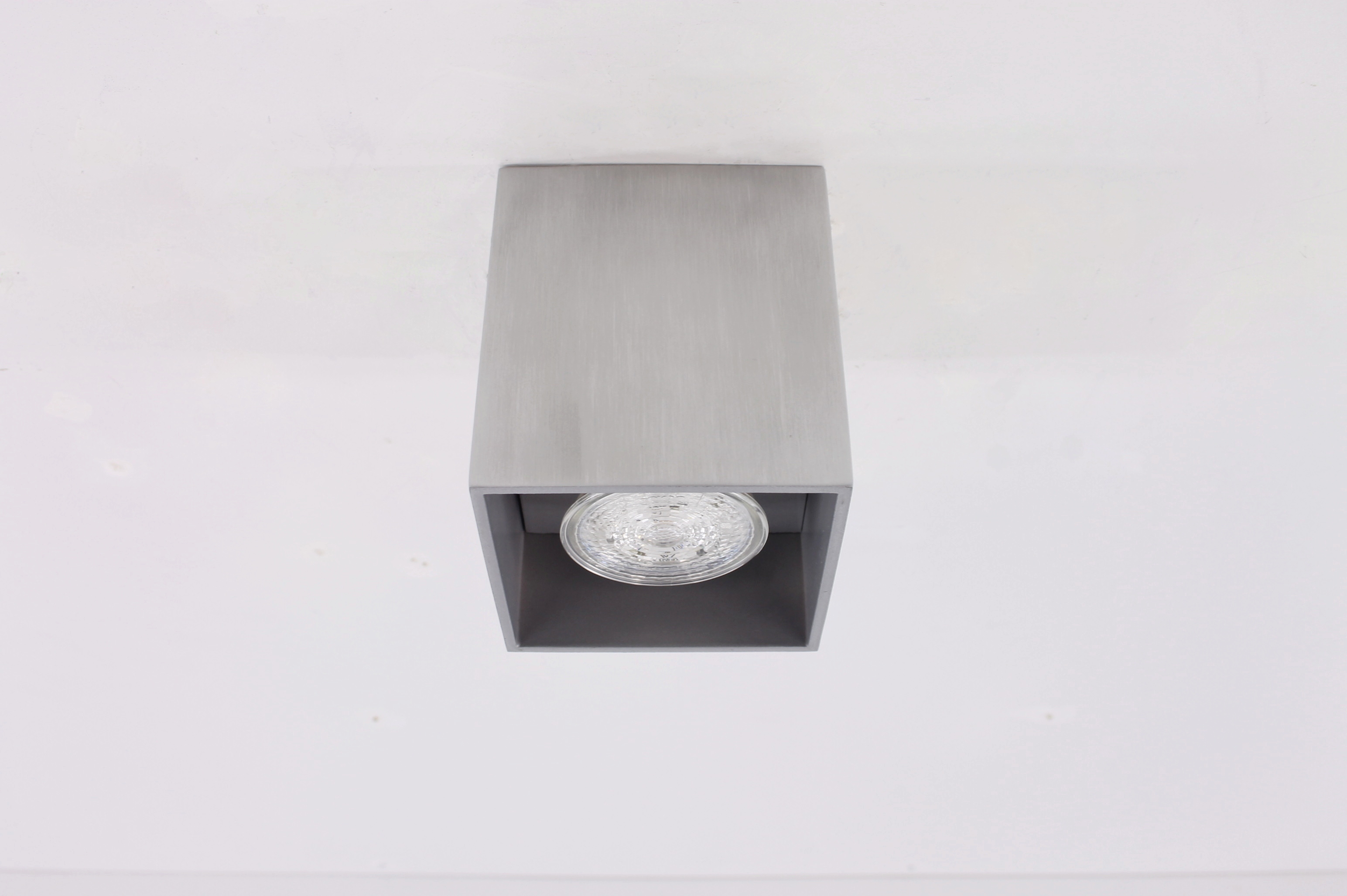 Opbouwspot alu vierkant 37111 Opbouwspot alu vierkant 37111
