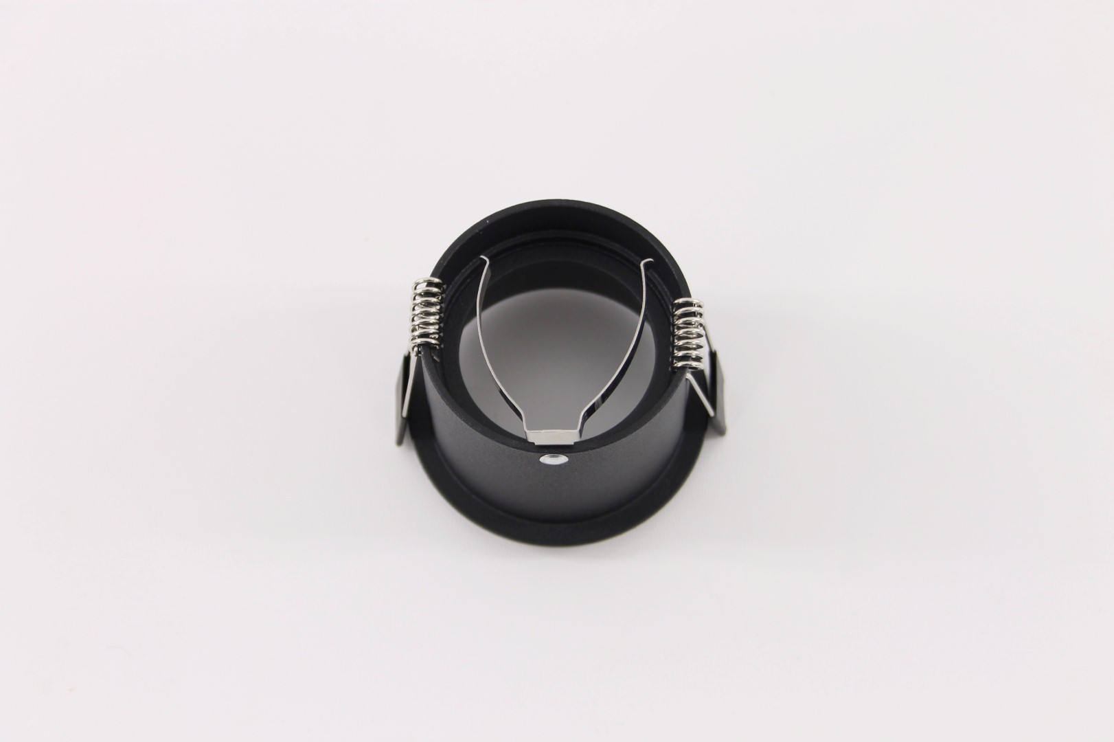 Inbouwspot rond zwart - diameter 6,8 cm 41813 Inbouwspot rond zwart - diameter 6,8 cm 41813