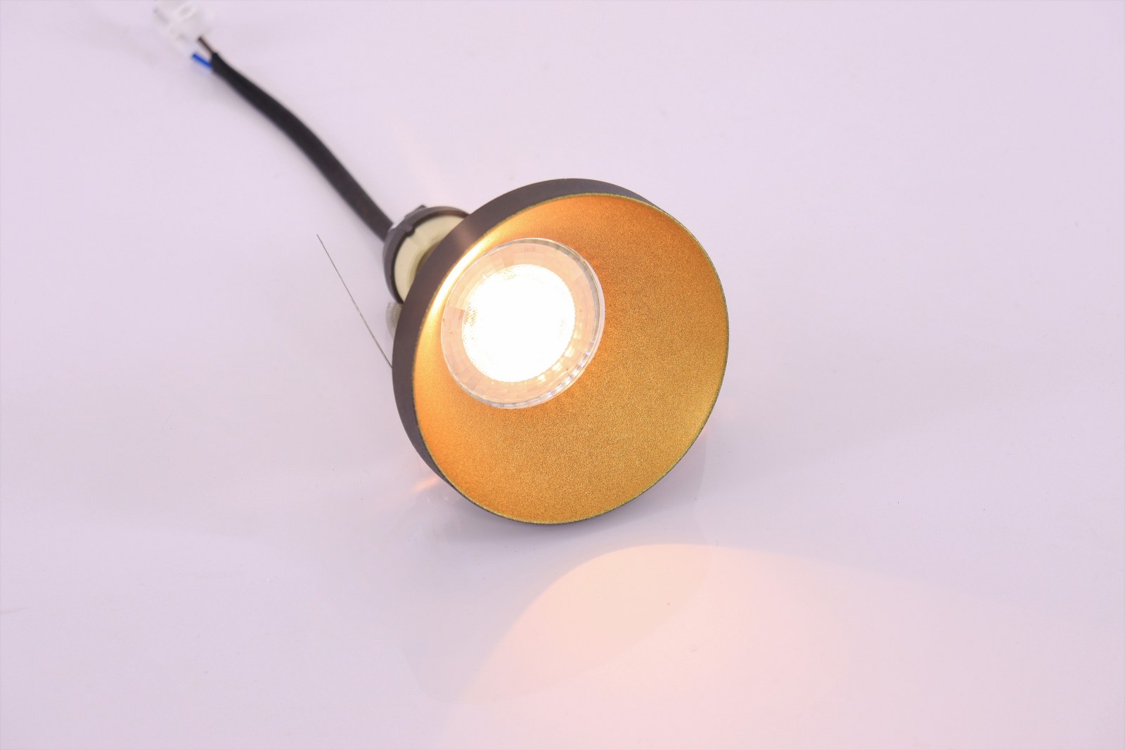 Inbouwspot zwart goud rond 8,2 cm 42722 Inbouwspot zwart goud rond 8,2 cm 42722