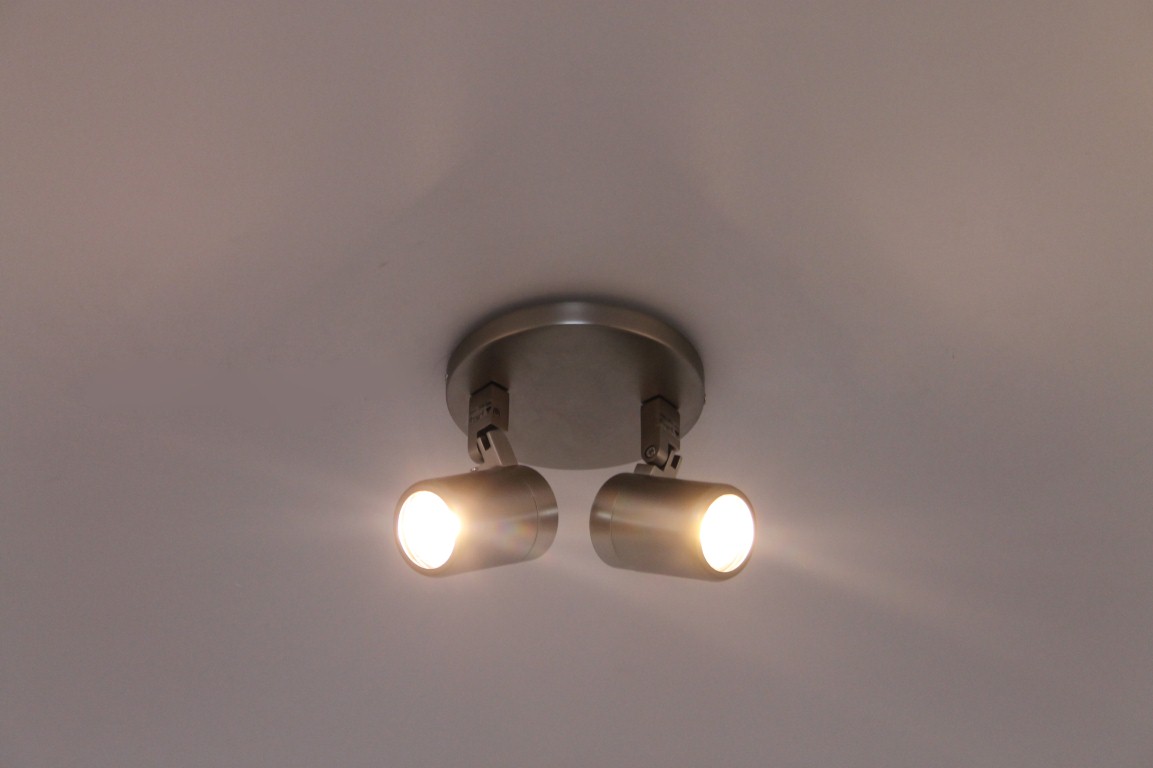 Opbouwspot rvs 2-lichts IP44 37737 Opbouwspot rvs 2-lichts IP44 37737