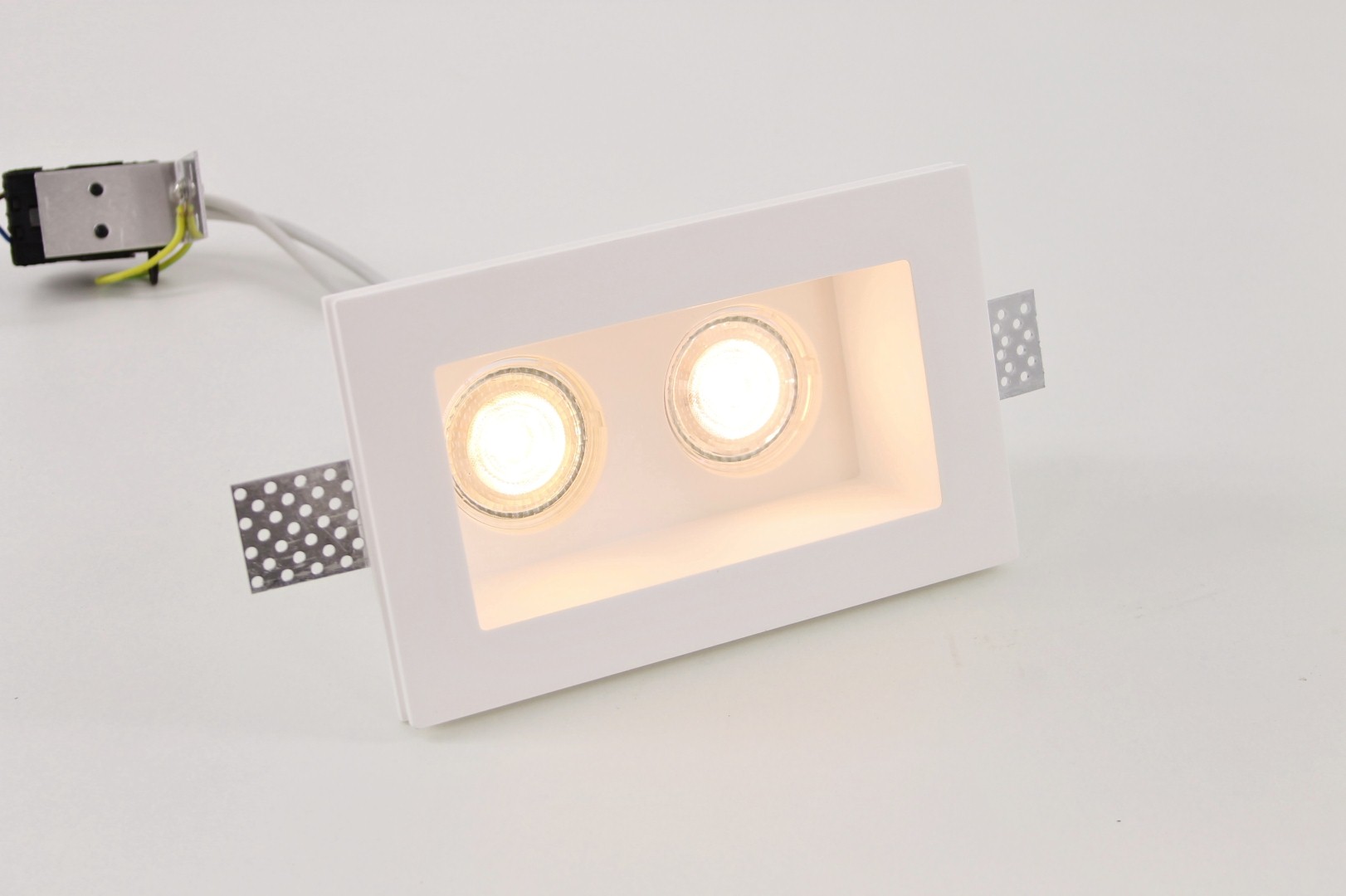 Trimless inbouwspot rechthoek wit 2-lichts 40527 Trimless inbouwspot rechthoek wit 2-lichts 40527
