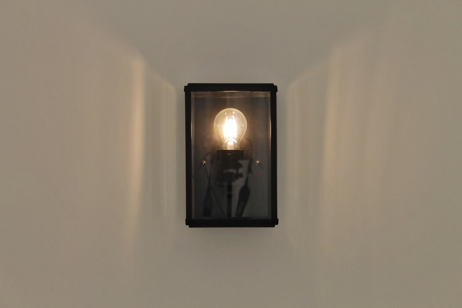 Buiten wandlamp rechthoek zwart 32627 Buiten wandlamp rechthoek zwart 32627