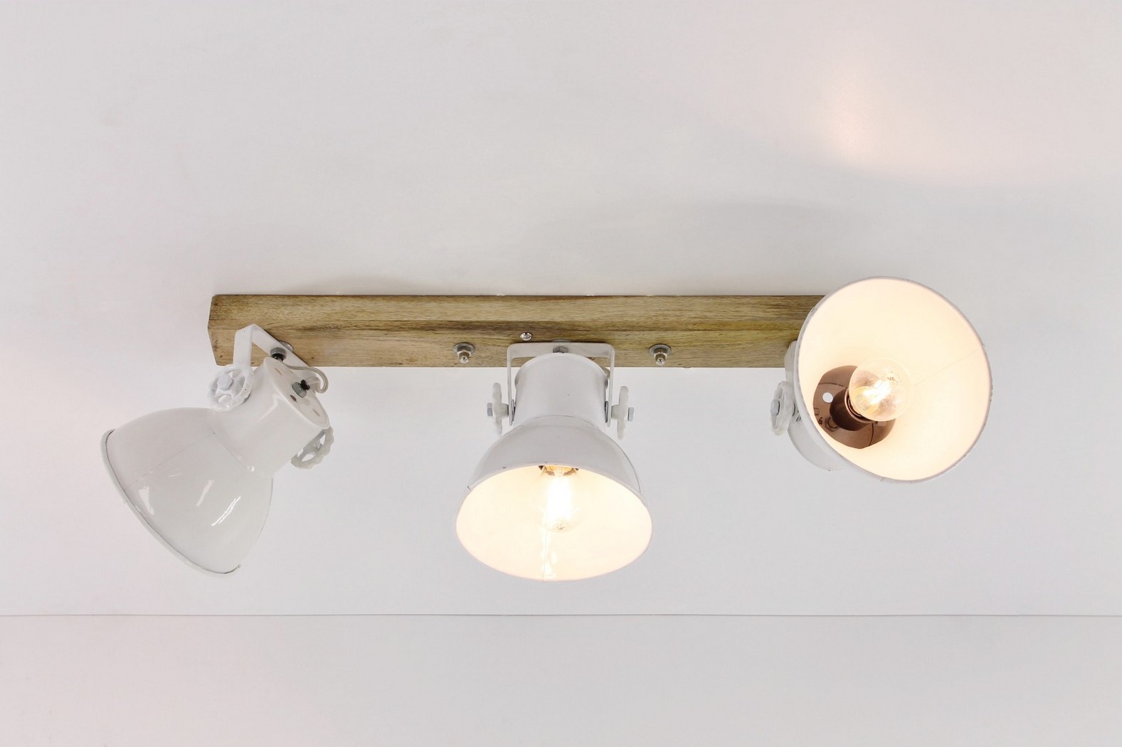 Opbouwspot 3-lichts wit met hout 39006 Opbouwspot 3-lichts wit met hout 39006