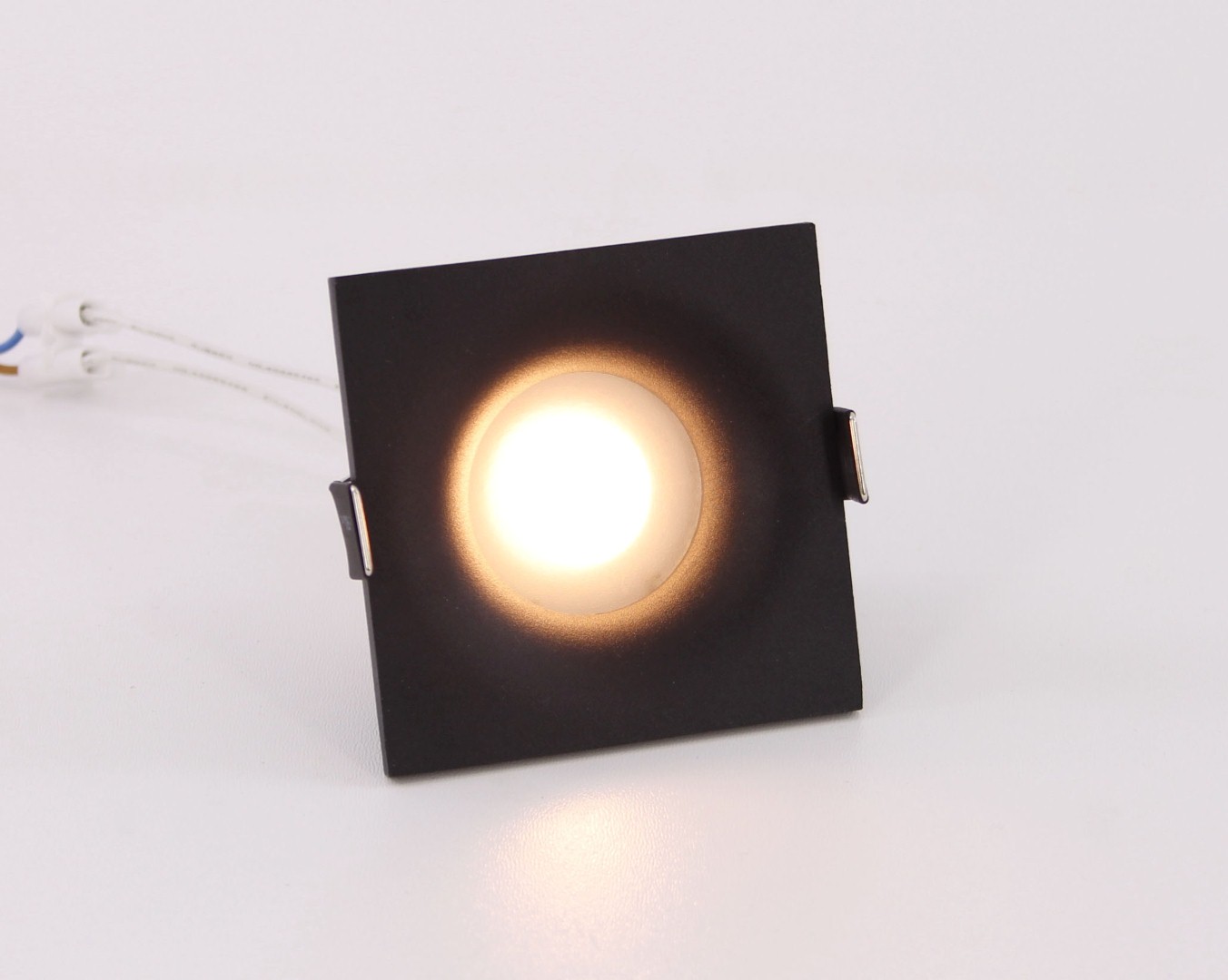 Inbouwspot vierkant zwart IP44 41716 Inbouwspot vierkant zwart IP44 41716