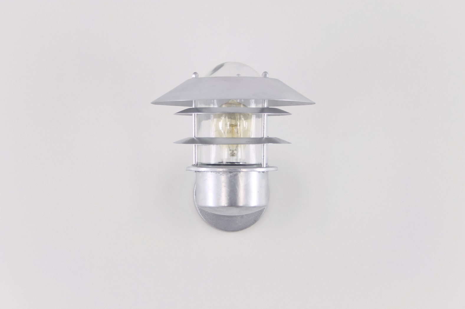 Buiten wandlamp alu staand 35231 Buiten wandlamp alu staand 35231