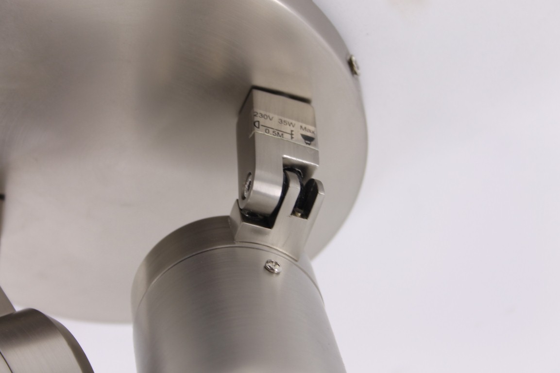 Opbouwspot rvs 2-lichts IP44 37737 Opbouwspot rvs 2-lichts IP44 37737