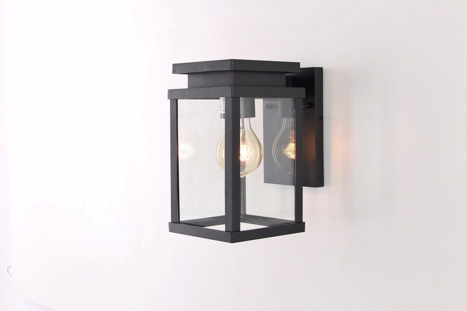 Buiten wandlamp neerwaarts zwart 38833 Buiten wandlamp neerwaarts zwart 38833