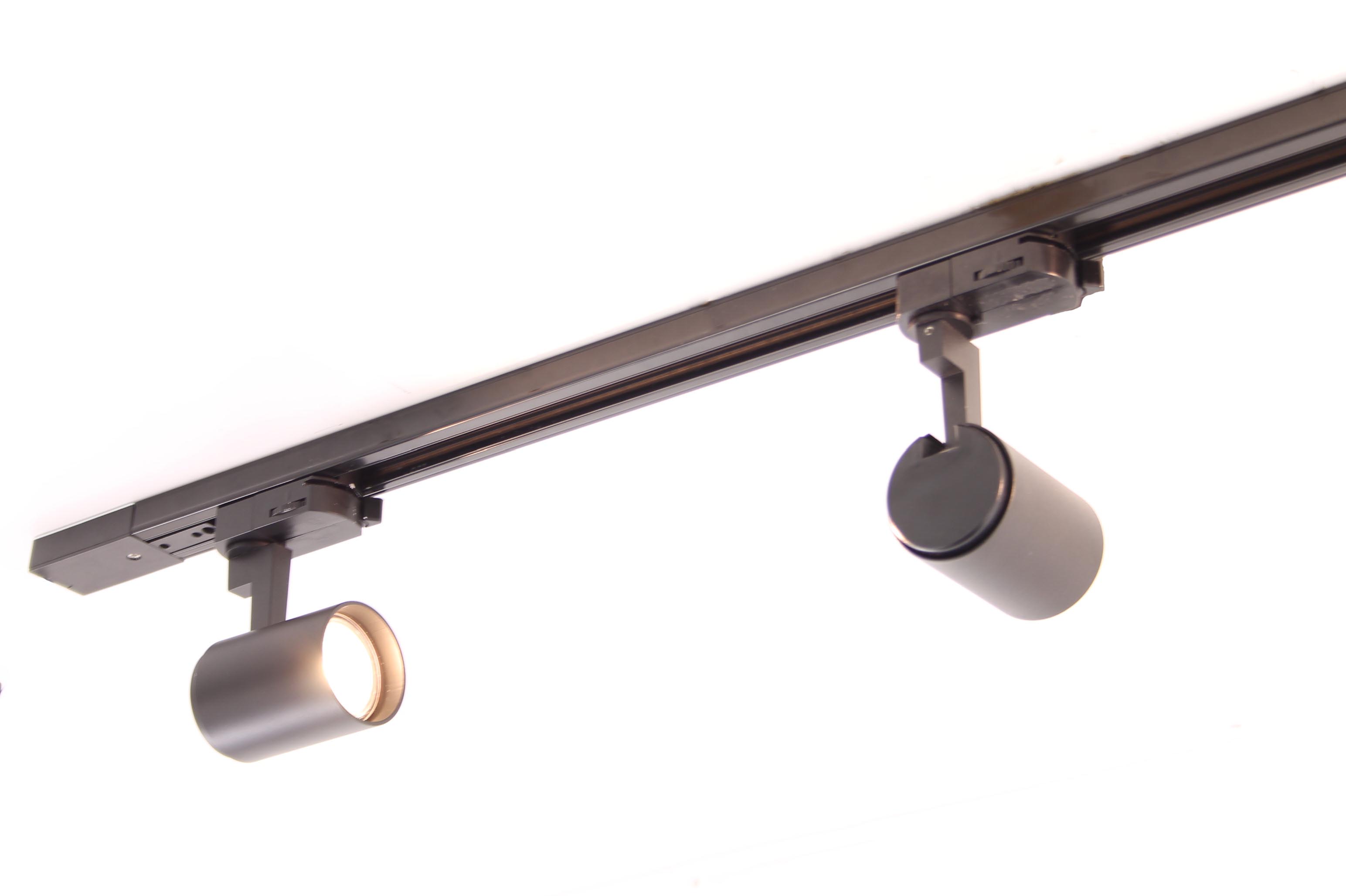 Railverlichting BASIC zwart 1 meter met 3 sport 50173 Railverlichting BASIC zwart 1 meter met 3 sport 50173