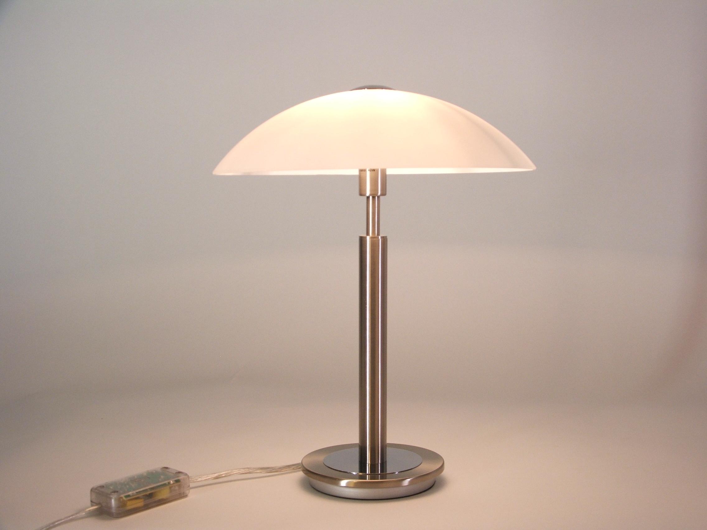 Tafellamp rvs met wit glas 32619 Tafellamp rvs met wit glas 32619
