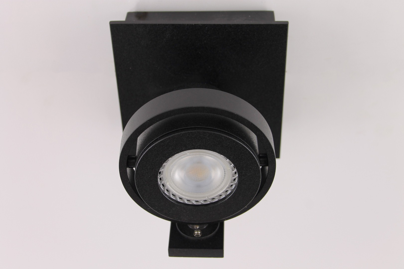 Opbouwspot zwart 1-lichts LED 40790 Opbouwspot zwart 1-lichts LED 40790