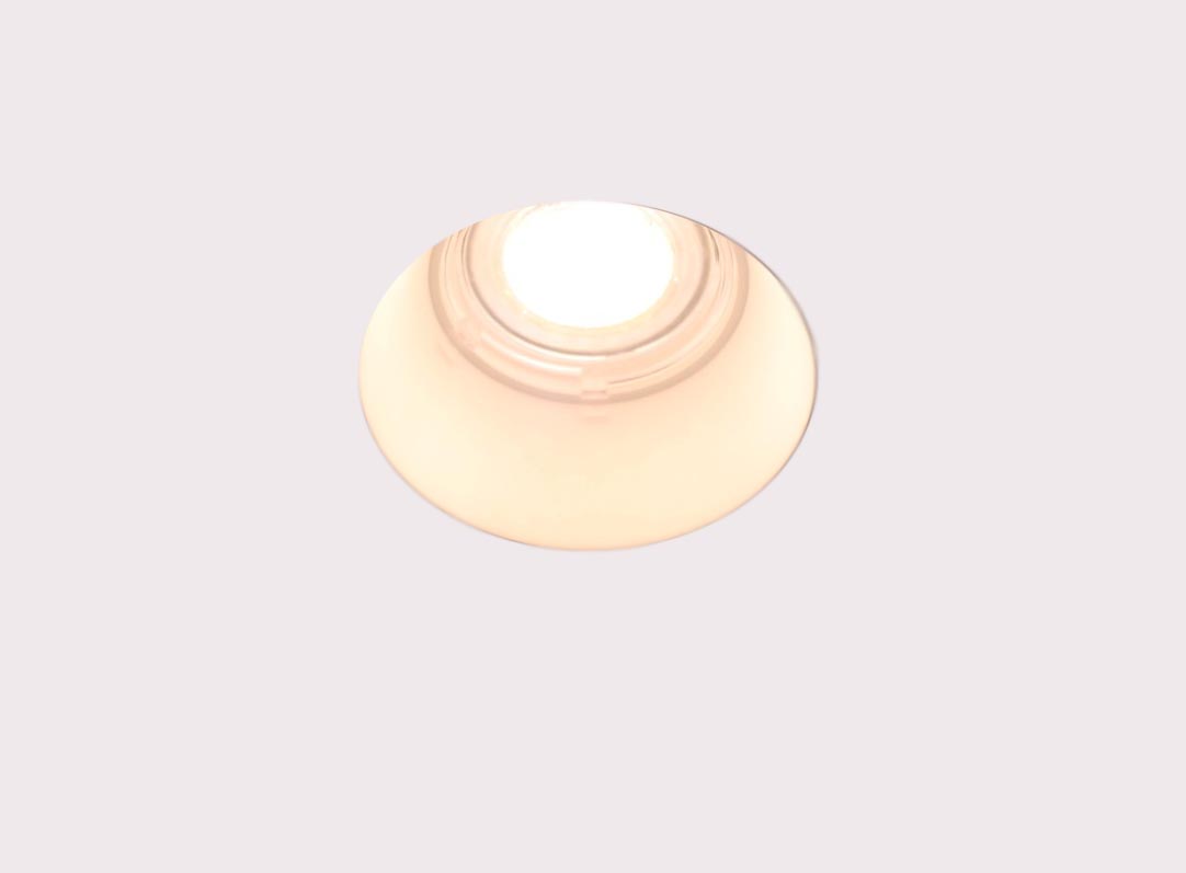 Trimless inbouwspot rond wit 7,6 cm diameter binnenmaat 41828 Trimless inbouwspot rond wit 7,6 cm diameter binnenmaat 41828