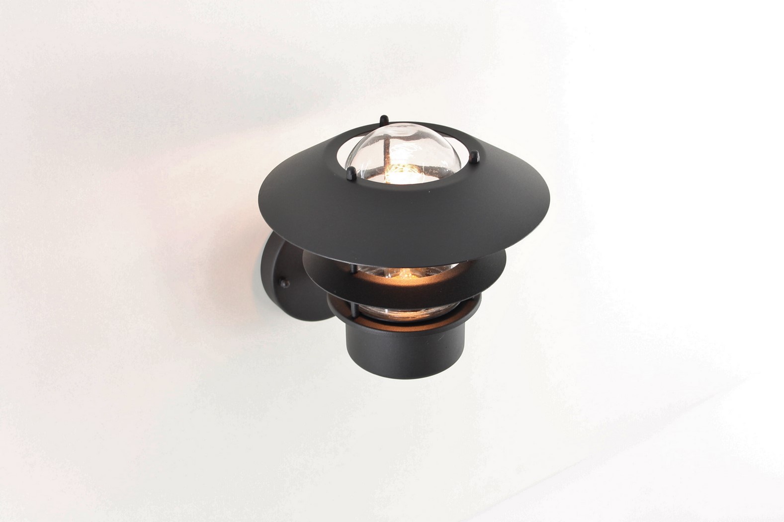 Buiten wandlamp zwart staand 35232 Buiten wandlamp zwart staand 35232
