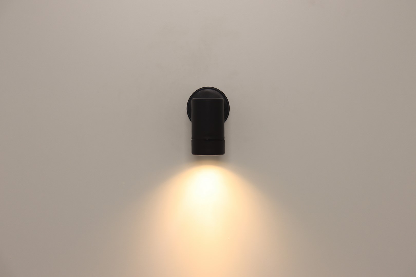 Buitenlamp | zwart kunststof 42823 Buitenlamp | zwart kunststof 42823