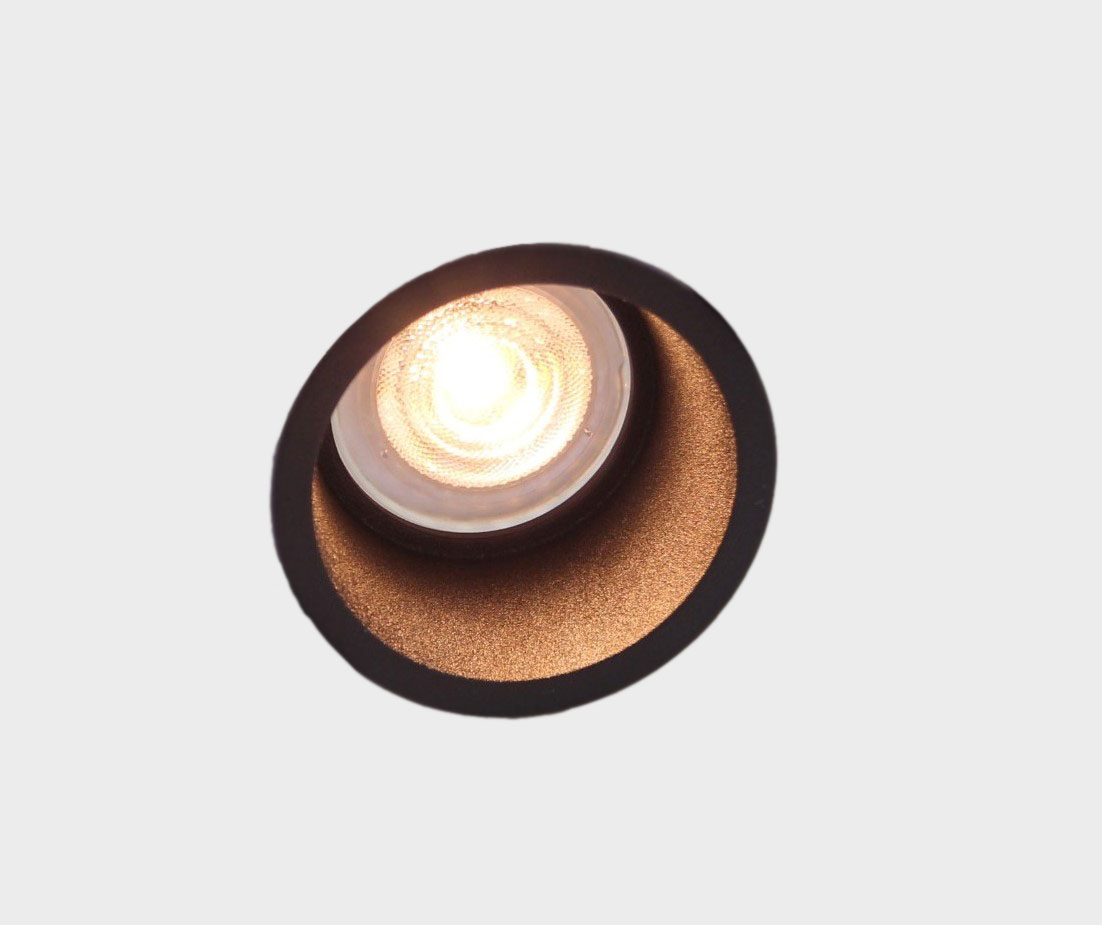Inbouwspot rond zwart - diameter 6,8 cm 41813 Inbouwspot rond zwart - diameter 6,8 cm 41813