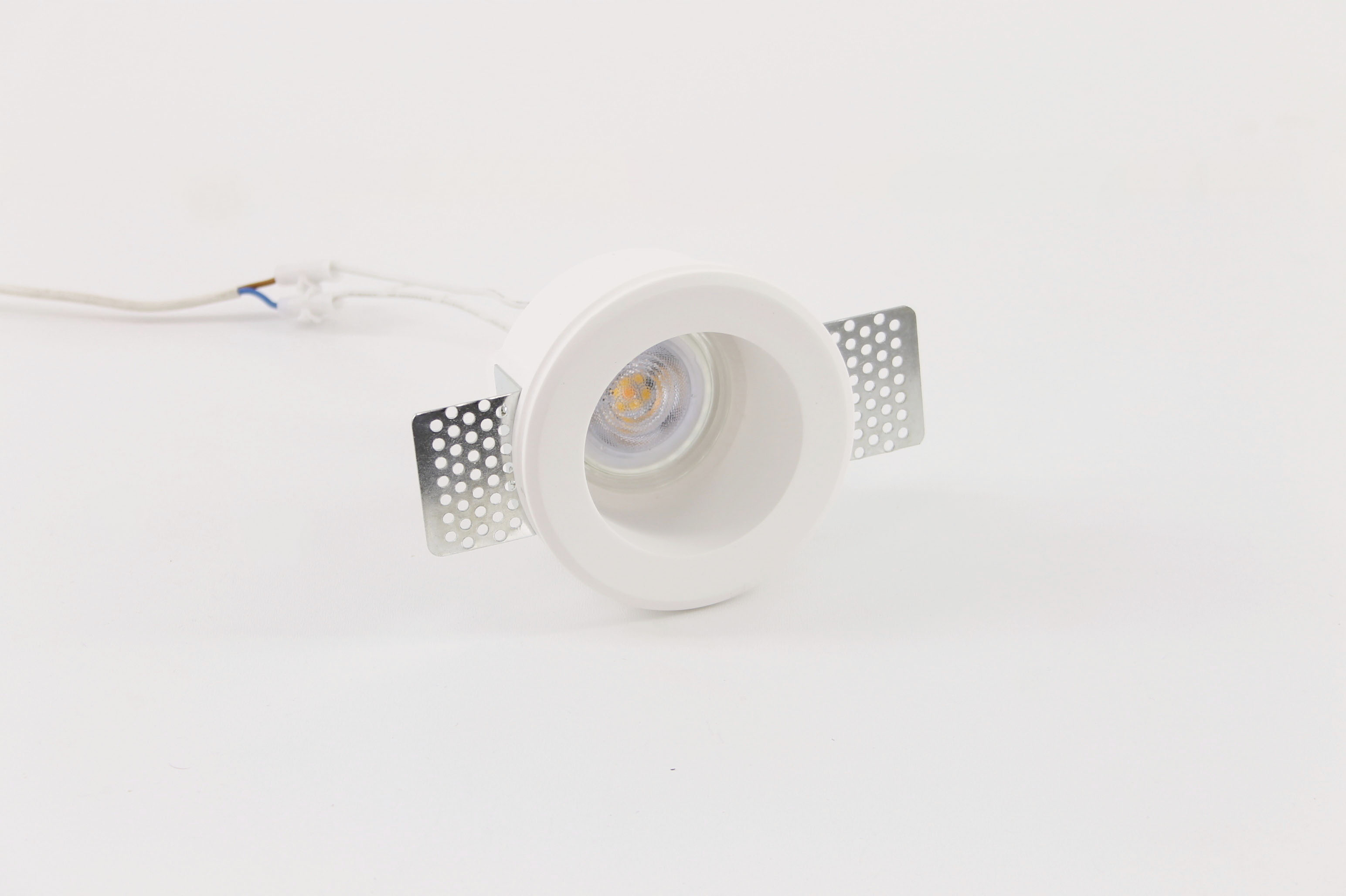 Trimless inbouwspot wit rond - diameter 6 cm 41822 Trimless inbouwspot wit rond - diameter 6 cm 41822