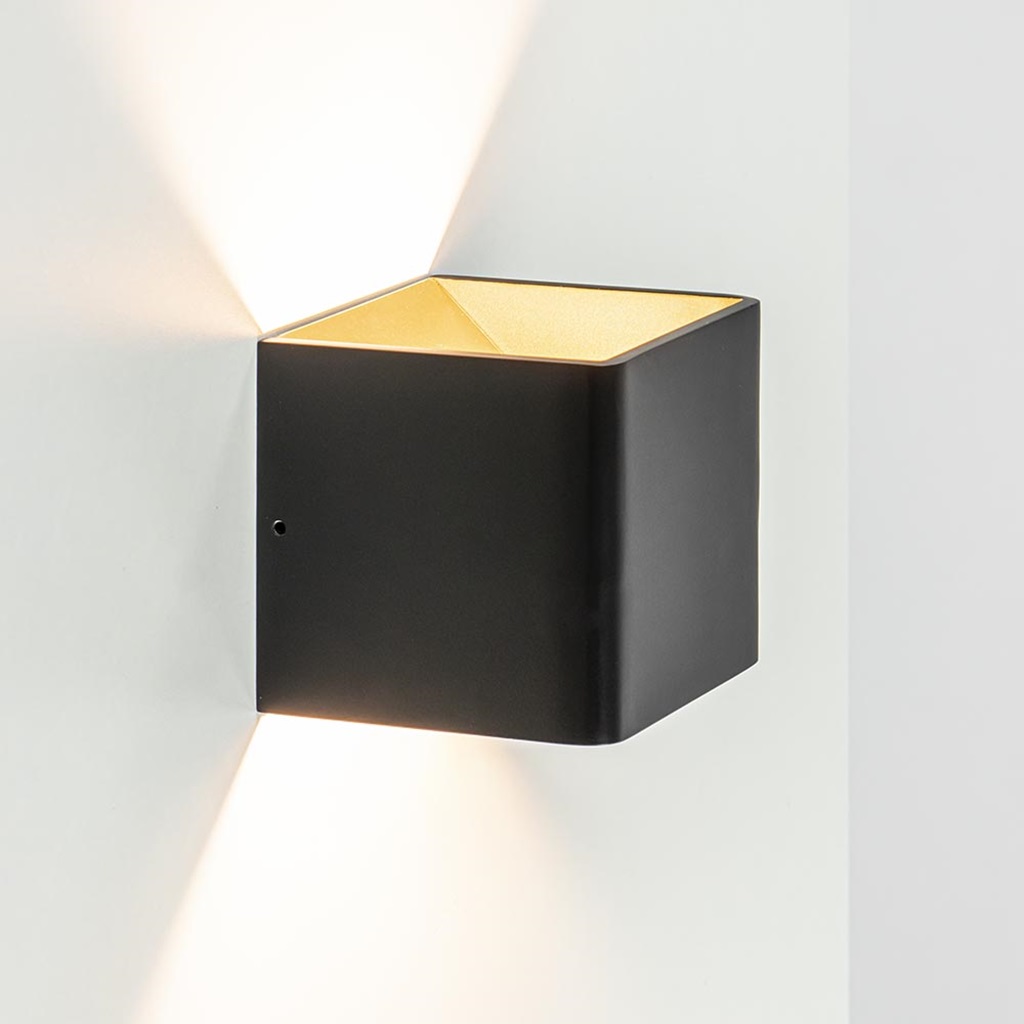 Wandlamp LED kubus zwart goud aluminium 10cm 43320 Wandlamp LED kubus zwart goud aluminium 10cm 43320