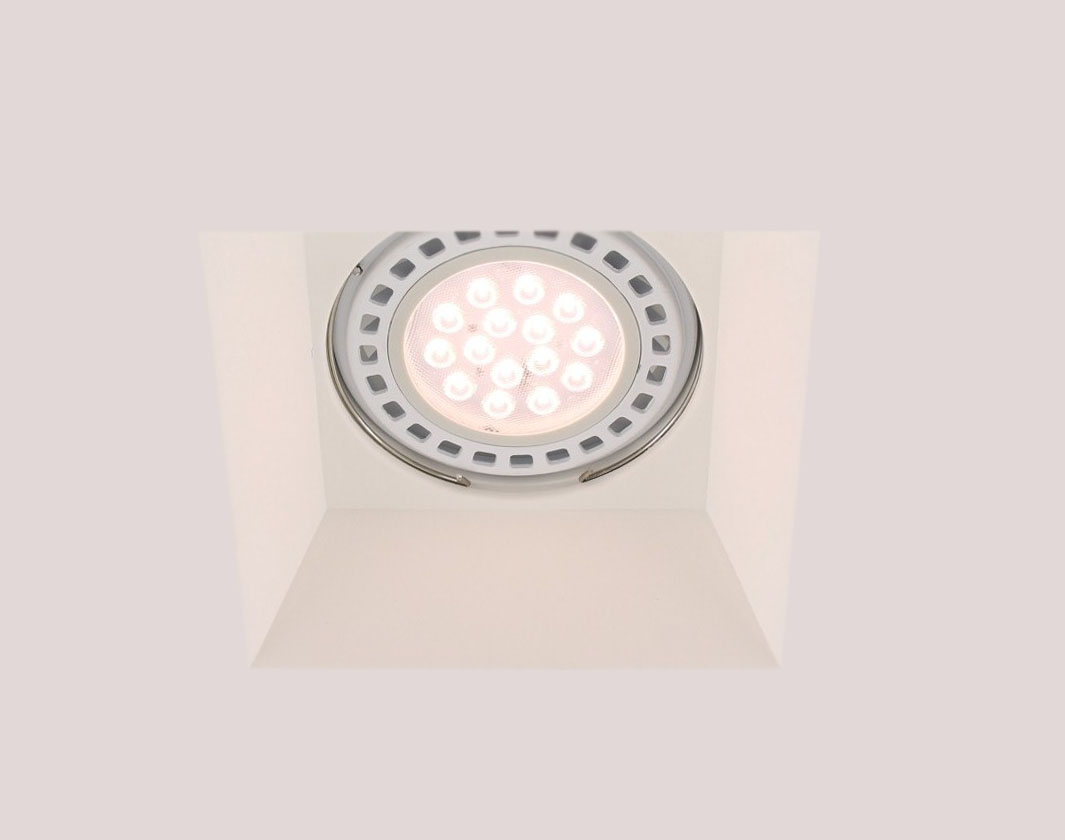 Trimless inbouwspot wit vierkant 16 x 16 cm 41832 Trimless inbouwspot wit vierkant 16 x 16 cm 41832