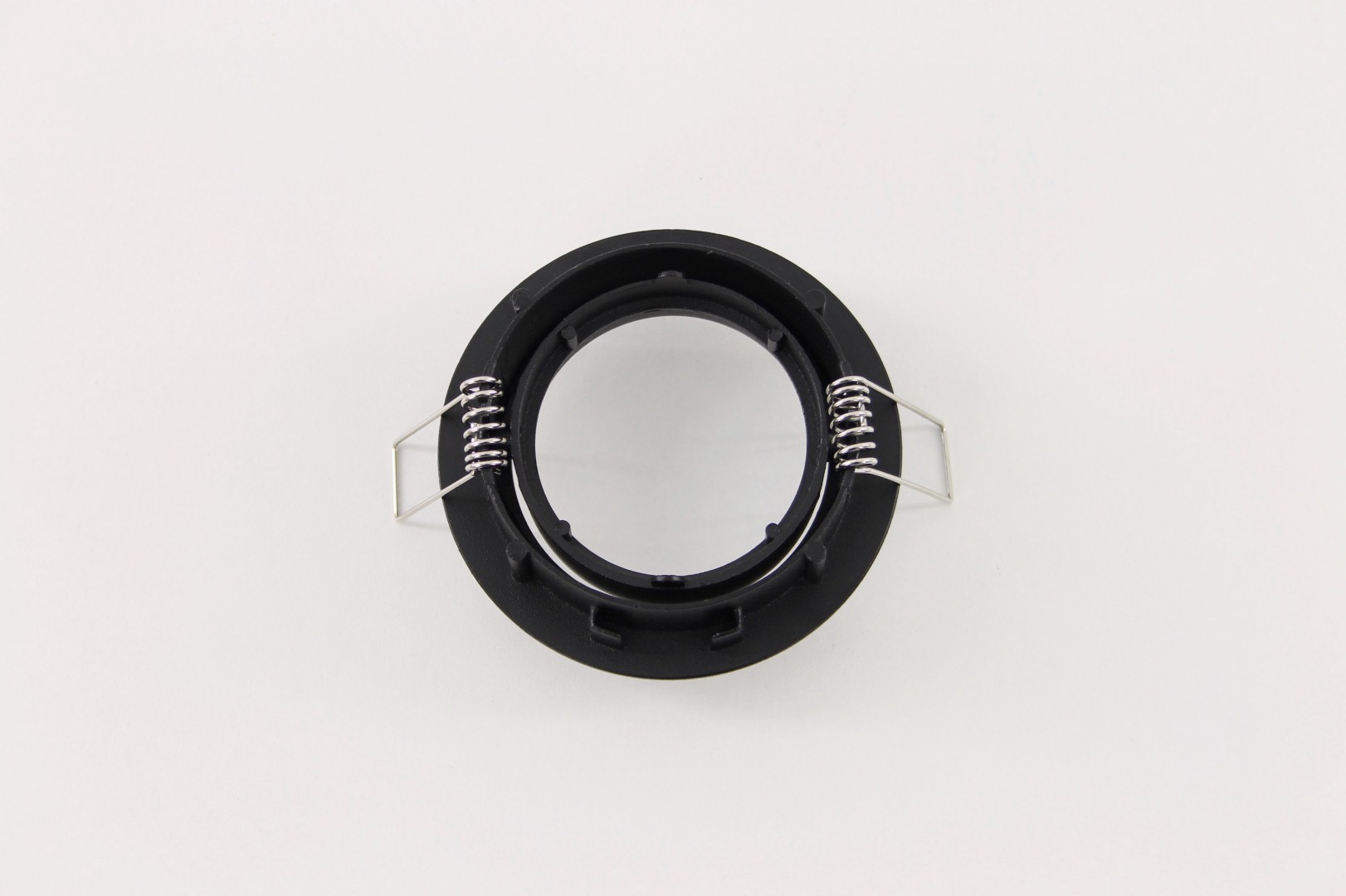 Inbouwspot rond zwart diameter 8,2 cm 39682 Inbouwspot rond zwart diameter 8,2 cm 39682