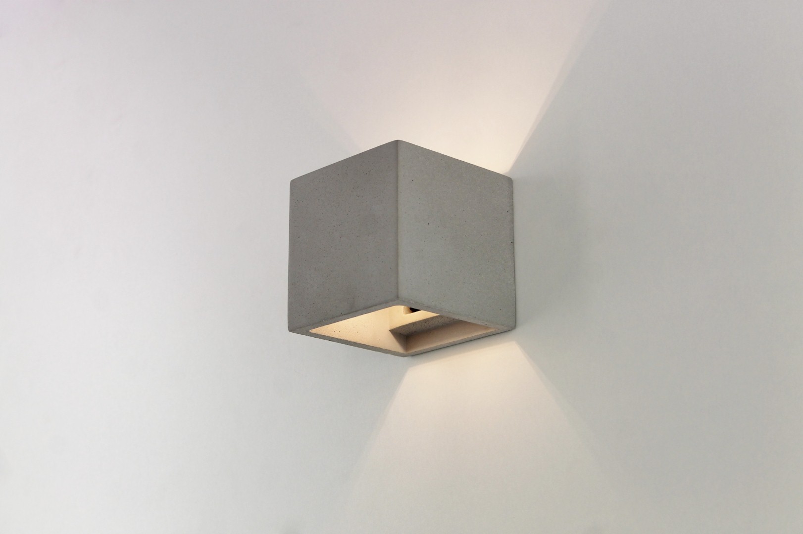 formule Inwoner hoogte Wandlamp grijs/taupe vierkant LED