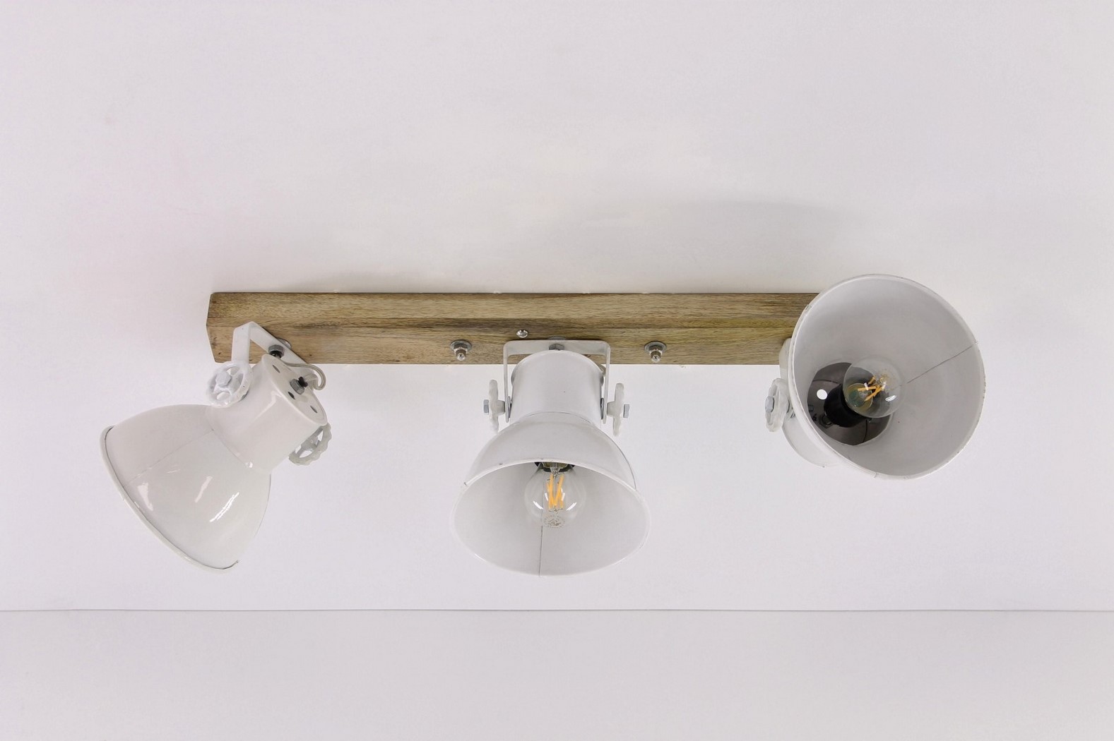 Opbouwspot 3-lichts wit met hout 39006 Opbouwspot 3-lichts wit met hout 39006