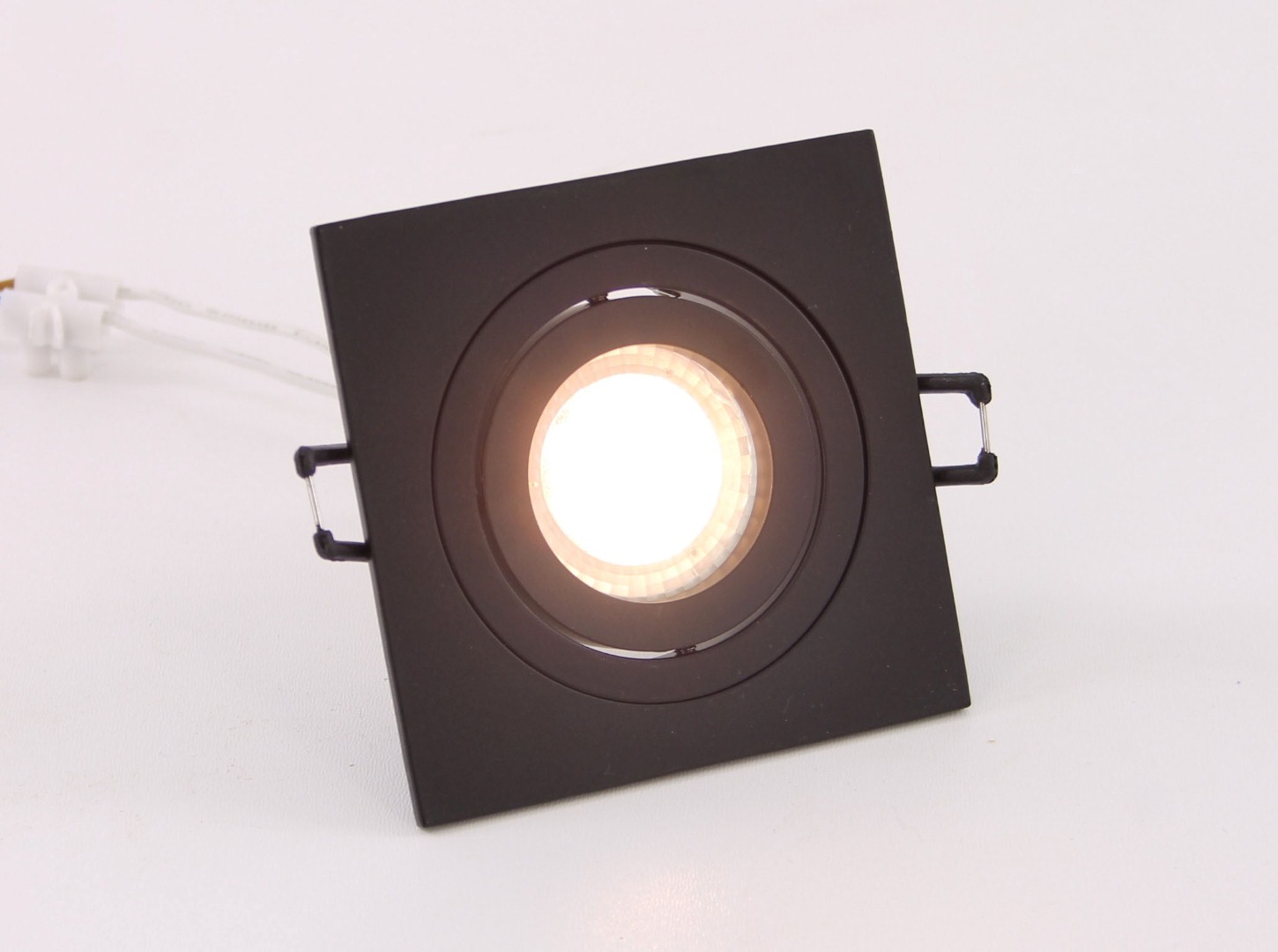Inbouwspot vierkant zwart 9,3 x 9,3 cm 39573 Inbouwspot vierkant zwart 9,3 x 9,3 cm 39573