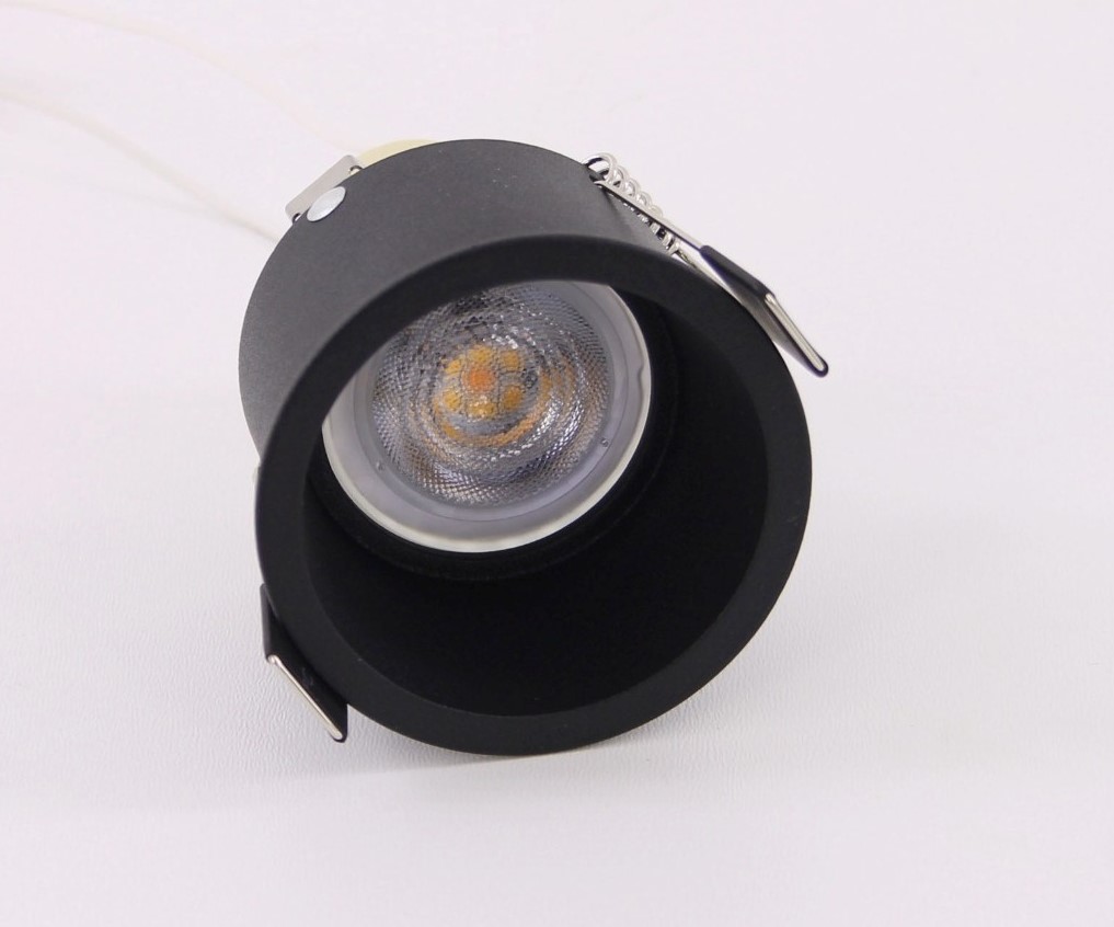 Inbouwspot rond zwart - diameter 6,8 cm 41813 Inbouwspot rond zwart - diameter 6,8 cm 41813