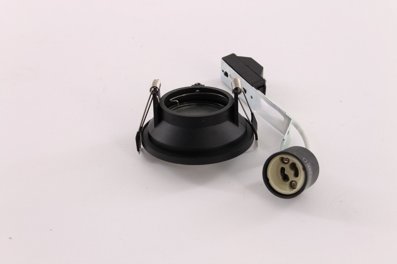 Inbouwspot rond zwart IP44 - Diameter 8,4 cm 41718 Inbouwspot rond zwart IP44 - Diameter 8,4 cm 41718