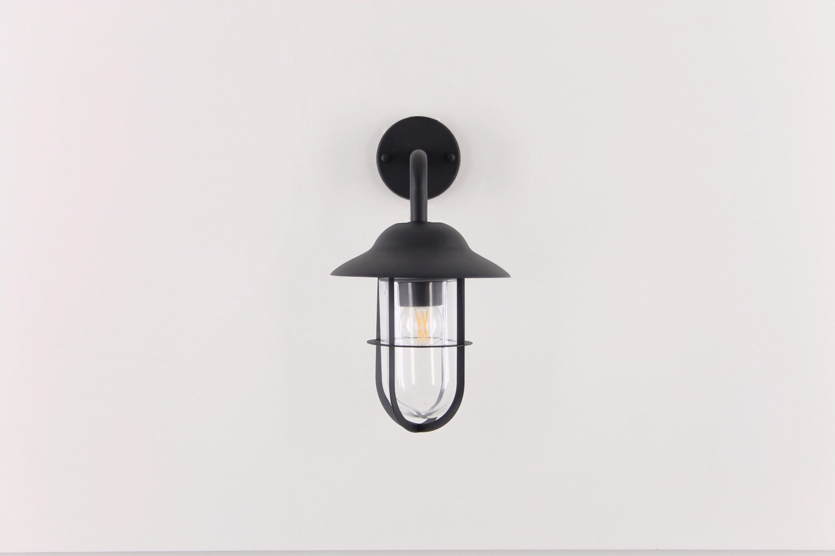 Buiten wandlamp zwart neerwaarts 40262 Buiten wandlamp zwart neerwaarts 40262