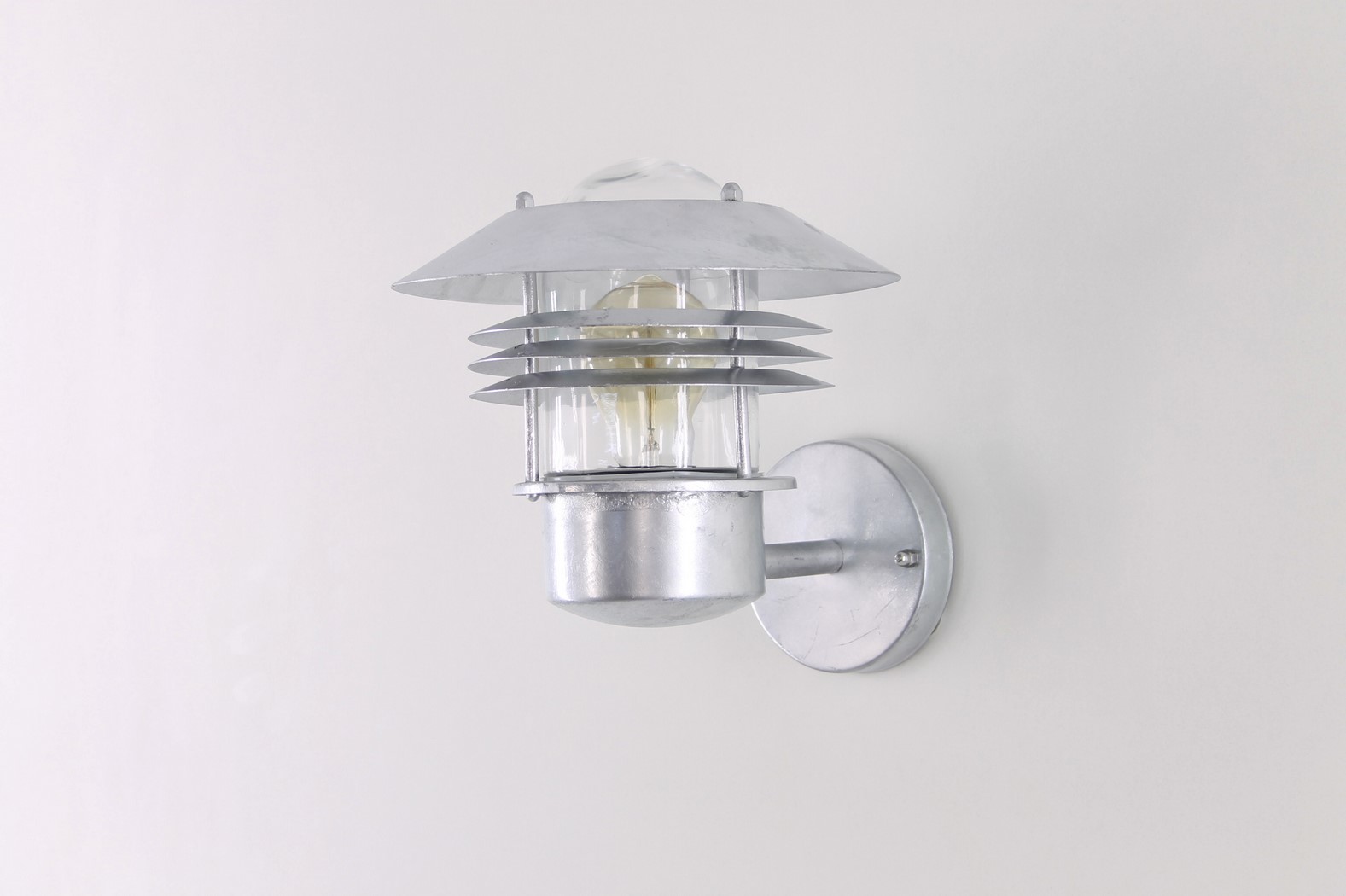 Buiten wandlamp alu staand 35229 Buiten wandlamp alu staand 35229