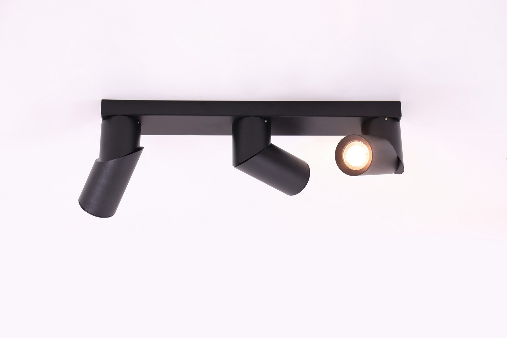Opbouwspot 3lichts - zwart aluminium 44142 Opbouwspot 3lichts - zwart aluminium 44142