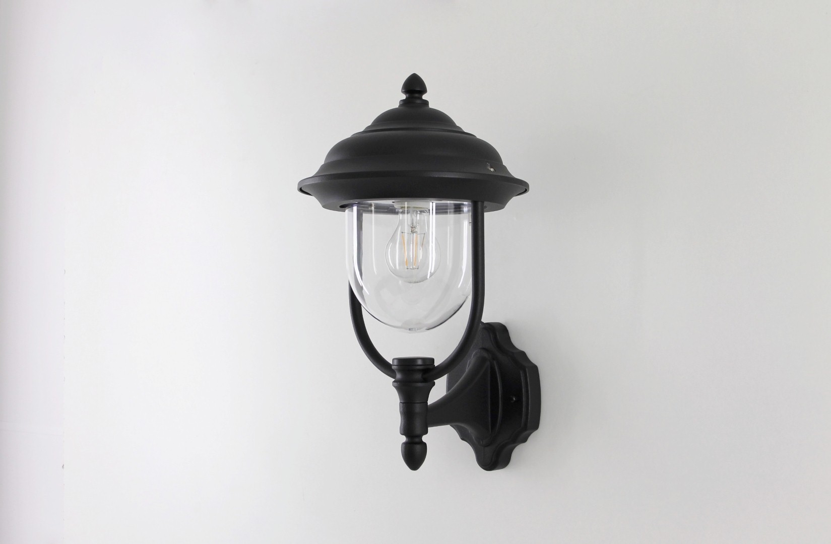 Buiten wandlamp zwart staand 35247 Buiten wandlamp zwart staand 35247