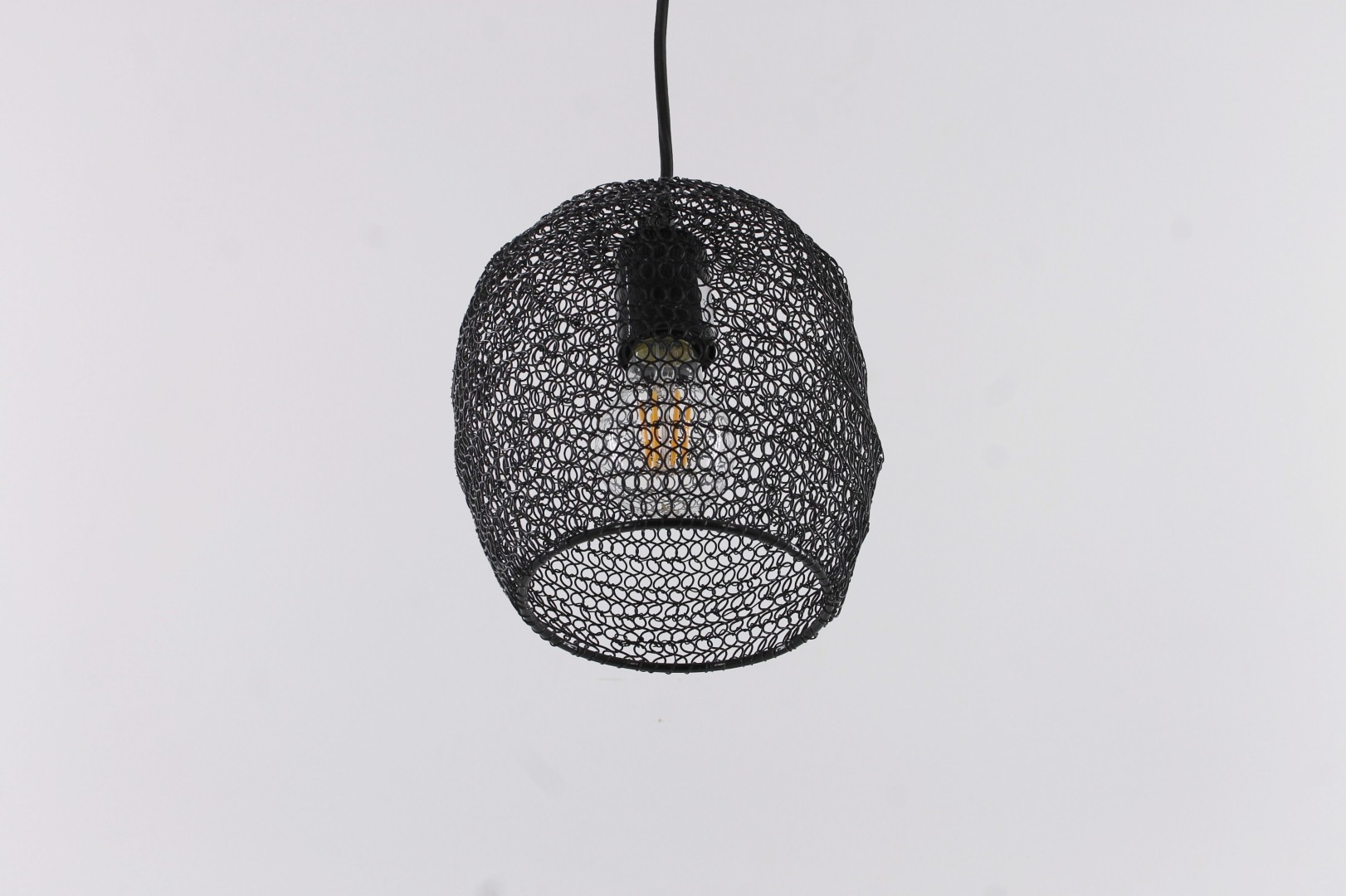 Hanglamp zwart gaas klein 18cm 39196 Hanglamp zwart gaas klein 18cm 39196