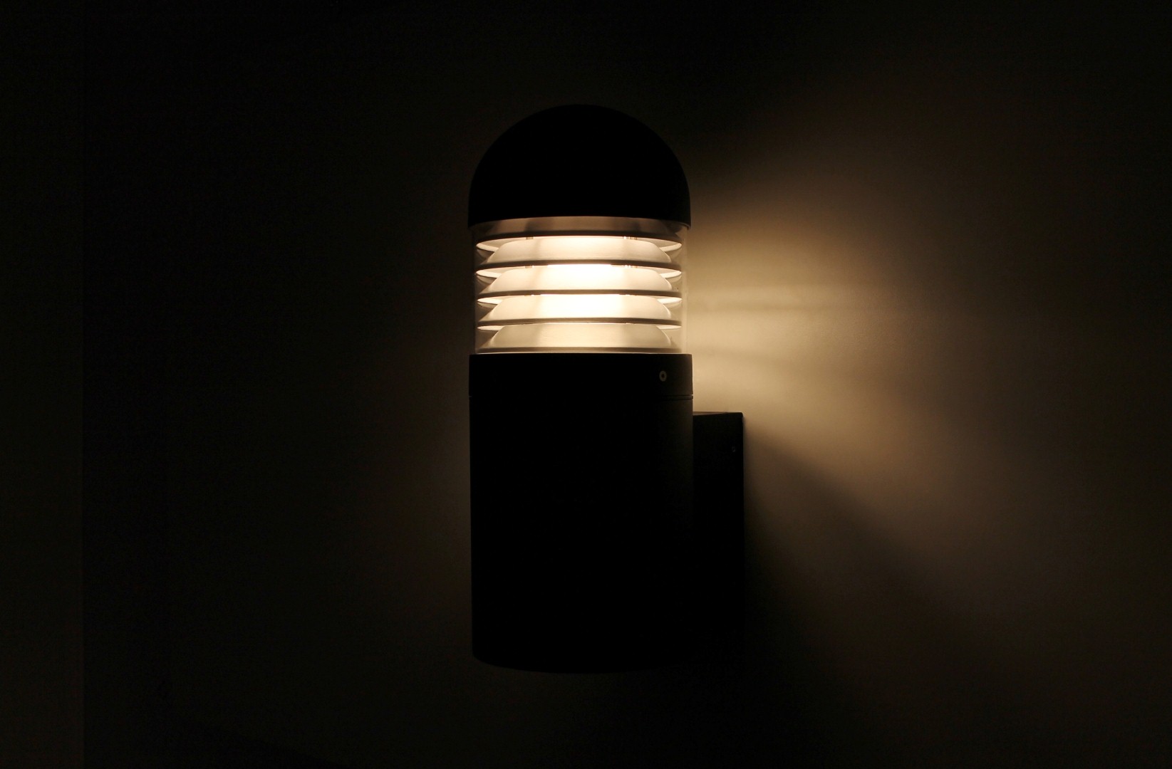 Buiten wandlamp staand zwart 38952 Buiten wandlamp staand zwart 38952