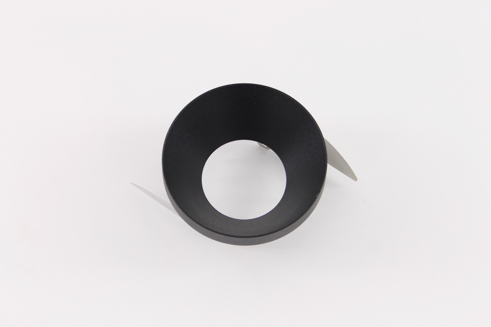 Inbouwspot rond zwart - diameter 8 cm 41814 Inbouwspot rond zwart - diameter 8 cm 41814