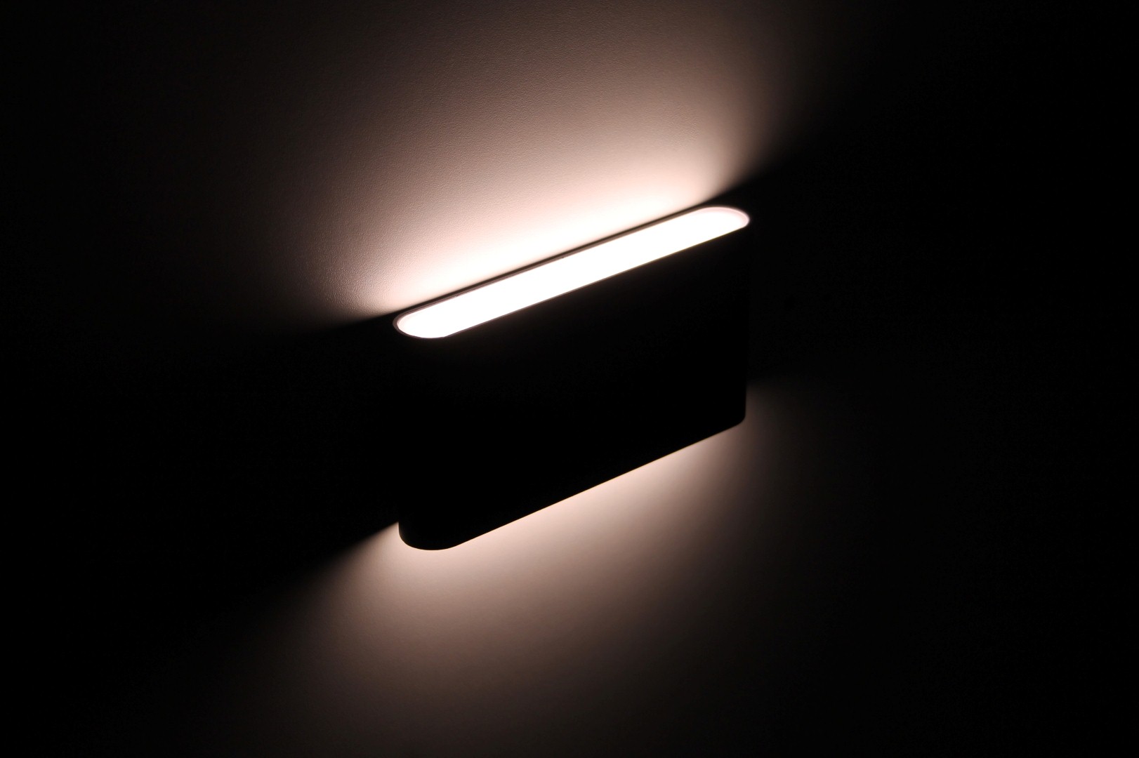 Buiten wandlamp antraciet up / down LED 38980 Buiten wandlamp antraciet up / down LED 38980