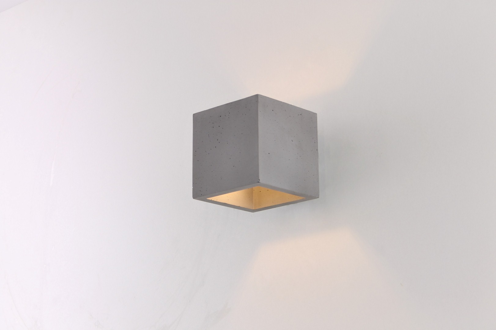 wat betreft wasserette succes Wandlamp beton/grijs vierkant