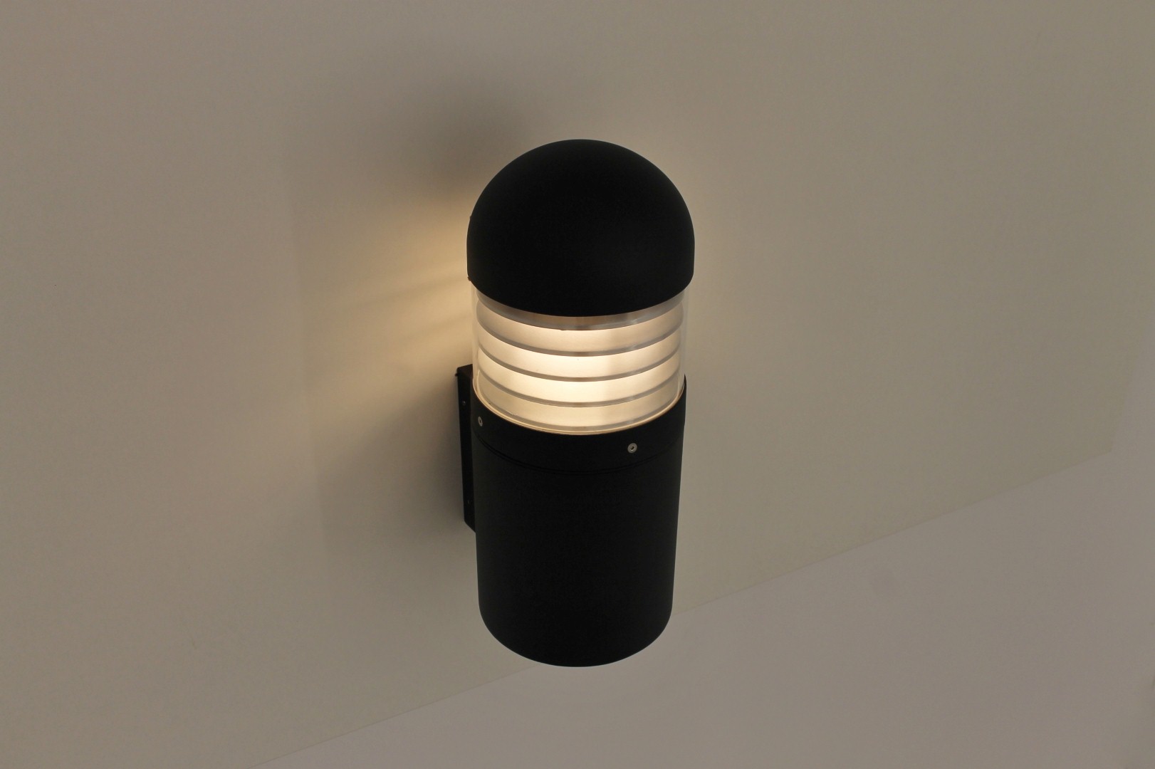 Buiten wandlamp staand zwart 38952 Buiten wandlamp staand zwart 38952