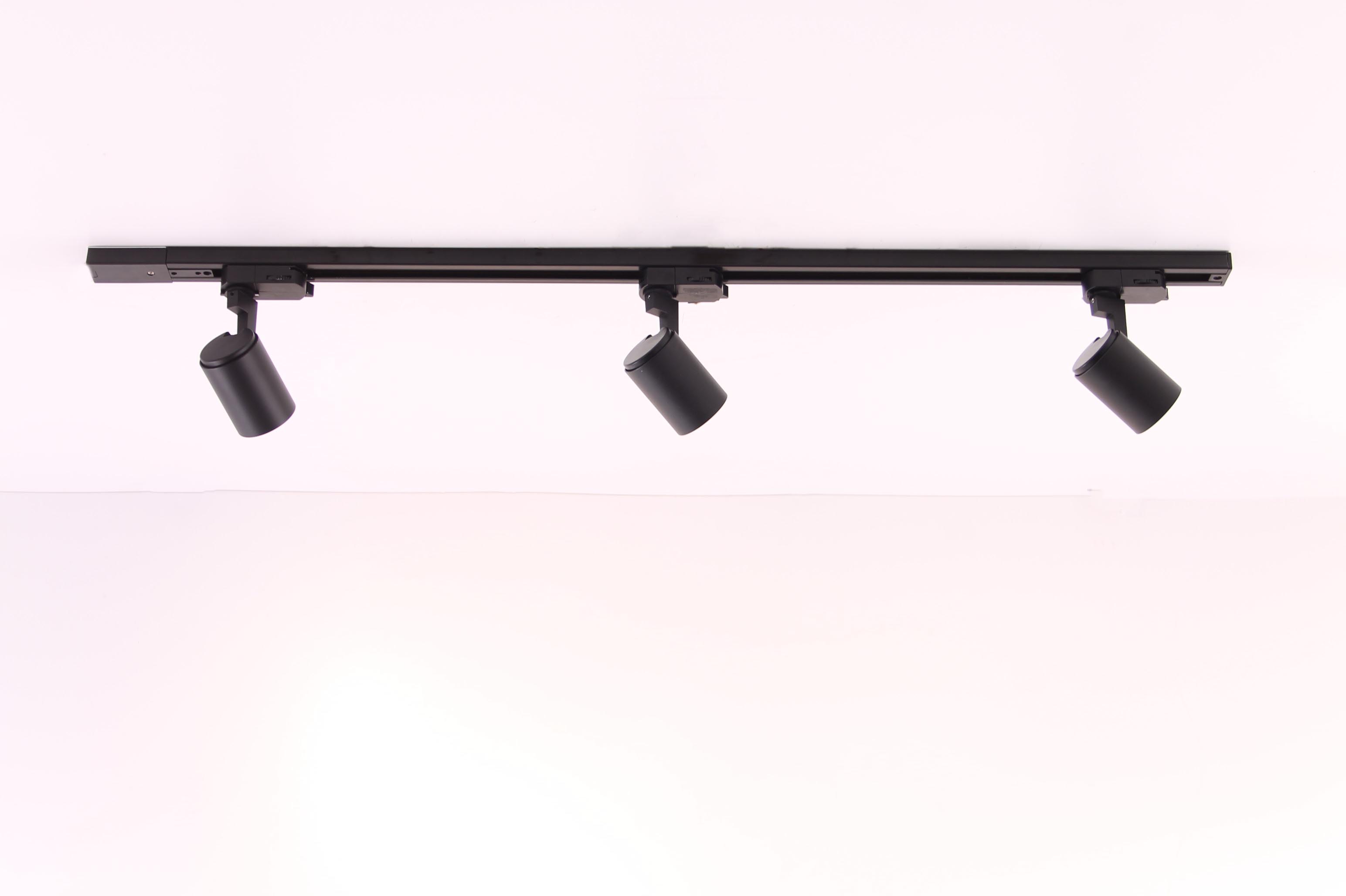 Railverlichting BASIC zwart 1 meter met 3 sport 50173 Railverlichting BASIC zwart 1 meter met 3 sport 50173