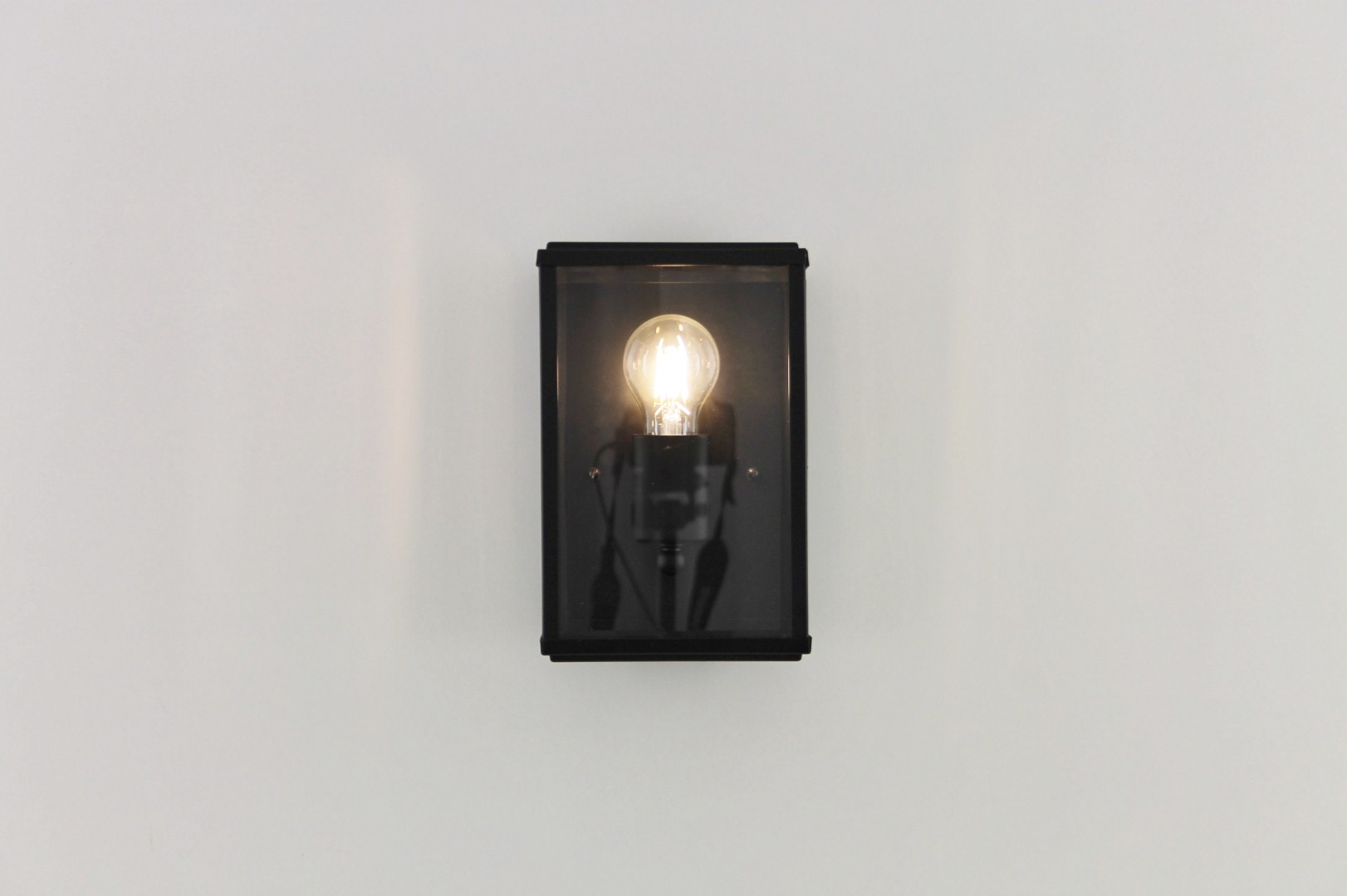 Buiten wandlamp rechthoek zwart 32627 Buiten wandlamp rechthoek zwart 32627