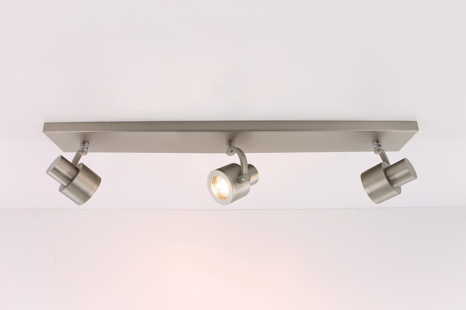 Opbouwspot rvs 3-lichts 38672 Opbouwspot rvs 3-lichts 38672